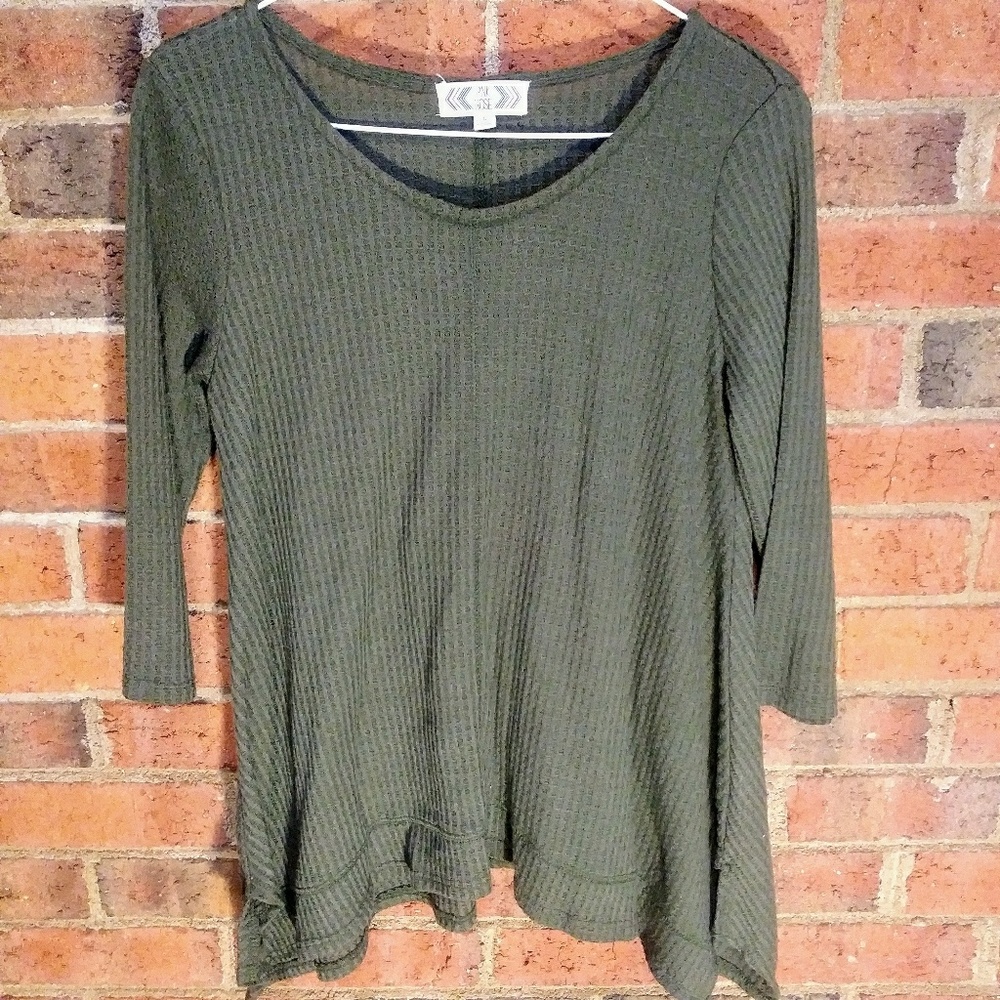 PINK ROSE Sz L Women's Light Sweater Sage Green